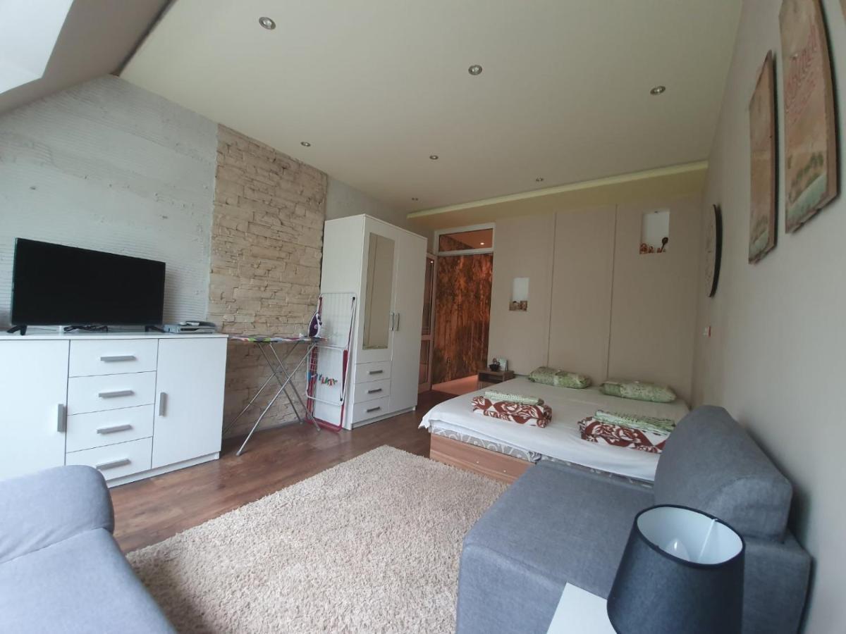 Apartment For You Varna Bagian luar foto